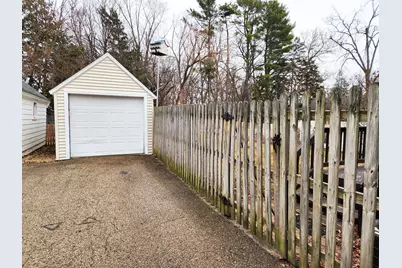 424  Robert St, Fort Atkinson, WI 53538 - Photo 36