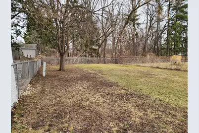 424  Robert St, Fort Atkinson, WI 53538 - Photo 46