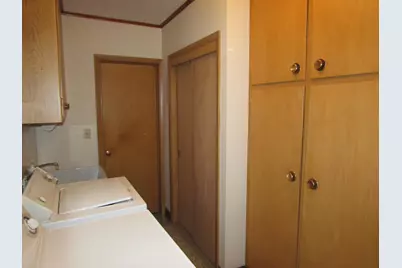 203  Grand Ave, Thiensville, WI 53092 - Photo 14