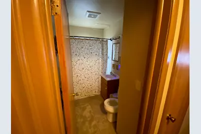 2936 W Parnell Ave, Milwaukee, WI 53221 - Photo 14