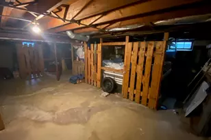 2936 W Parnell Ave, Milwaukee, WI 53221 - Photo 12