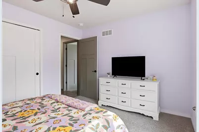 W5591  Briarwood Rd, Sugar Creek, WI 53121 - Photo 20