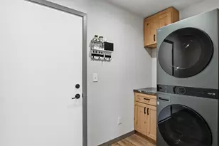 W5591 Briarwood Rd, Sugar Creek, WI 53121 - Photo 14