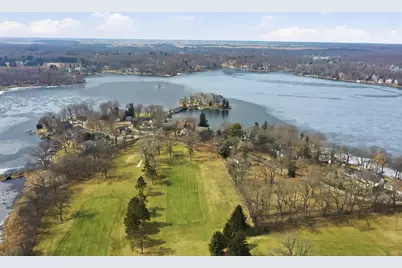 W5591  Briarwood Rd, Sugar Creek, WI 53121 - Photo 38