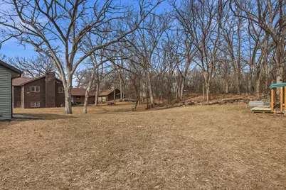 W5591  Briarwood Rd, Sugar Creek, WI 53121 - Photo 26