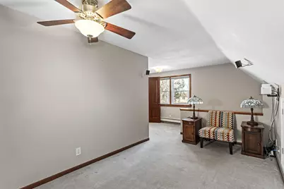 11458 W Church St, Franklin, WI 53132 - Photo 12