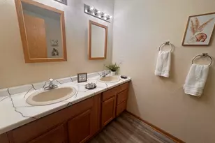 2210 N 15th St, Milwaukee, WI 53205 - Photo 8