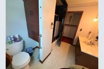 5240  Linden Cir, Racine, WI 53406 - Photo 50