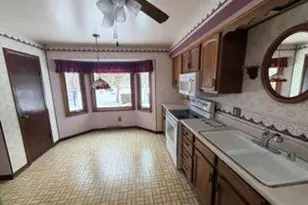 5240 Linden Cir, Racine, WI 53406 - Photo 38