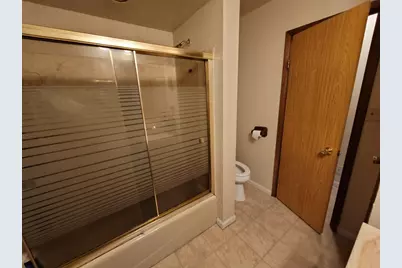 513 S 69th St, Milwaukee, WI 53214 - Photo 26