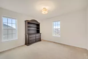 555 Spur Rd, Slinger, WI 53086 - Photo 24