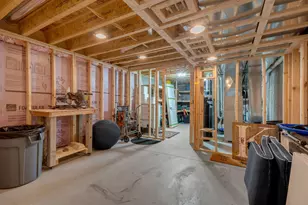 555 Spur Rd, Slinger, WI 53086 - Photo 32