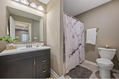 203 N 66th St, Milwaukee, WI 53213 - Photo 10