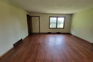 205 Sharon St, Darien, WI 53114 - Photo 4