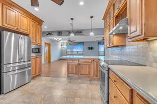 8210 Kettle View Dr, Kewaskum, WI 53040 - Photo 12