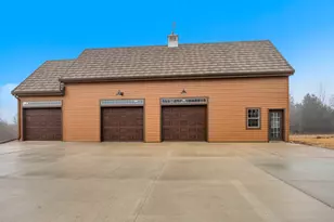 8210 Kettle View Dr, Kewaskum, WI 53040 - Photo 32