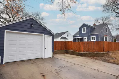 768  2nd Ave, West Bend, WI 53095 - Photo 16