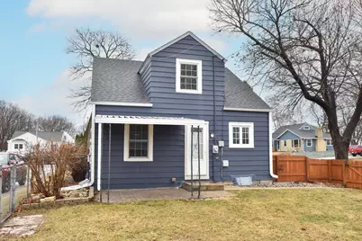 768  2nd Ave, West Bend, WI 53095 - Photo 4