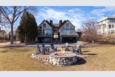 2202 N Terrace Ave, Milwaukee, WI 53202 - Photo 60