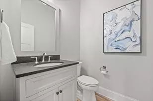 W248N2151 Kettle Cove Ct, Pewaukee, WI 53072 - Photo 38