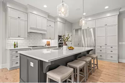 W248N2151  Kettle Cove Ct, Pewaukee, WI 53072 - Photo 8