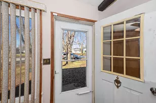 7041 Lamberton Rd, Racine, WI 53402 - Photo 6