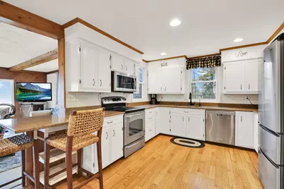 7170  Pleasant Dr, Barton, WI 53090 - Photo 4