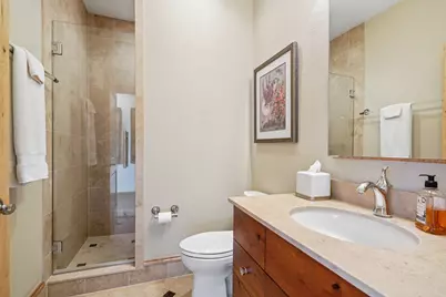 1313 N Franklin Pl #404, Milwaukee, WI 53202 - Photo 30