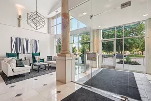 1313 N Franklin Pl, Milwaukee, WI 53202 - Photo 56