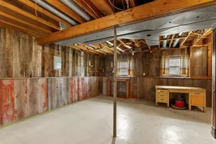 2129 S 23rd St, Manitowoc, WI 54220 - Photo 14