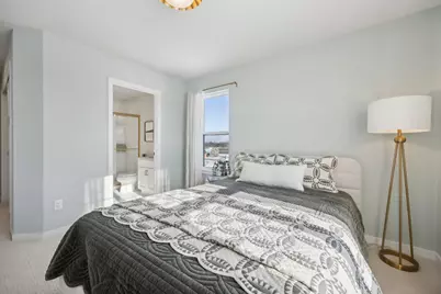 W208N5652  Turnberry Ln, Menomonee Falls, WI 53051 - Photo 40