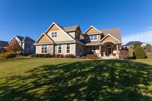 739 Stepping Stone Way, Pewaukee, WI 53072 - Photo 74