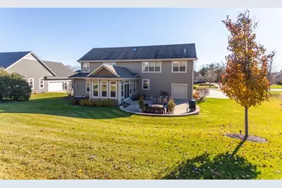 739  Stepping Stone Way, Pewaukee, WI 53072 - Photo 84