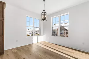 674 Mary Way, Slinger, WI 53086 - Photo 6