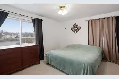 524  Laurel Lake Rd #8, Thiensville, WI 53092 - Photo 12