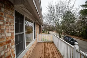 524 Laurel Lake Rd, Thiensville, WI 53092 - Photo 16