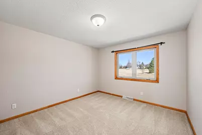 W172N10156  Woodbridge Ln, Germantown, WI 53022 - Photo 24