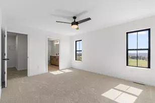 805 Viewpoint Ave, Waukesha, WI 53188 - Photo 18