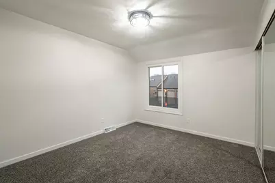 3929 W College Ave, Franklin, WI 53221 - Photo 14