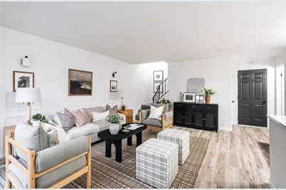 3929 W College Ave, Franklin, WI 53221 - Photo 4