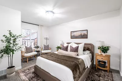 3929 W College Ave, Franklin, WI 53221 - Photo 12