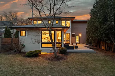 122 W Devon St, Whitefish Bay, WI 53217 - Photo 54