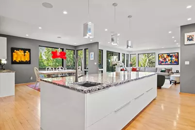 122 W Devon St, Whitefish Bay, WI 53217 - Photo 16