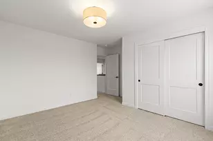 801 Viewpoint Dr, Waukesha, WI 53188 - Photo 24