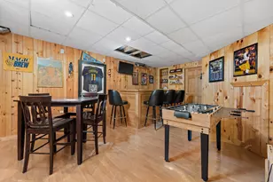 4031 S 89th St, Greenfield, WI 53228 - Photo 34