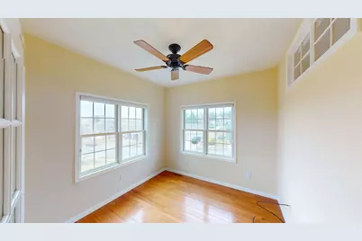 807  Maple Shade Dr, Holmen, WI 54636 - Photo 18