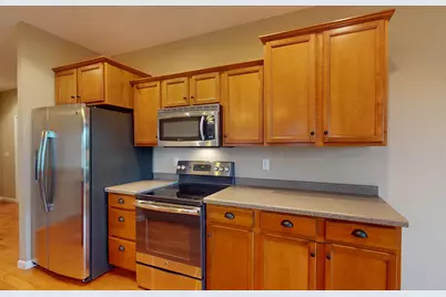 807  Maple Shade Dr, Holmen, WI 54636 - Photo 16