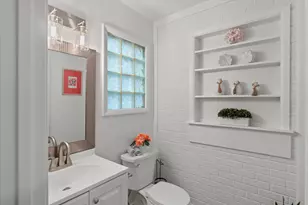 1301 E Norwich Ave, Saint Francis, WI 53235 - Photo 16