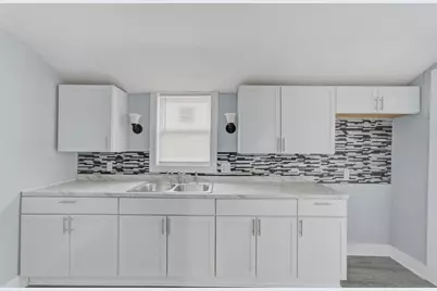 926 S 35th St, Milwaukee, WI 53215 - Photo 12