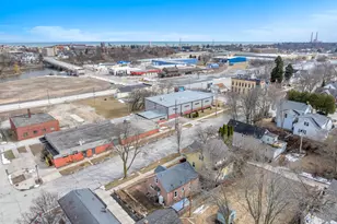 526 N 13th St, Sheboygan, WI 53081 - Photo 28